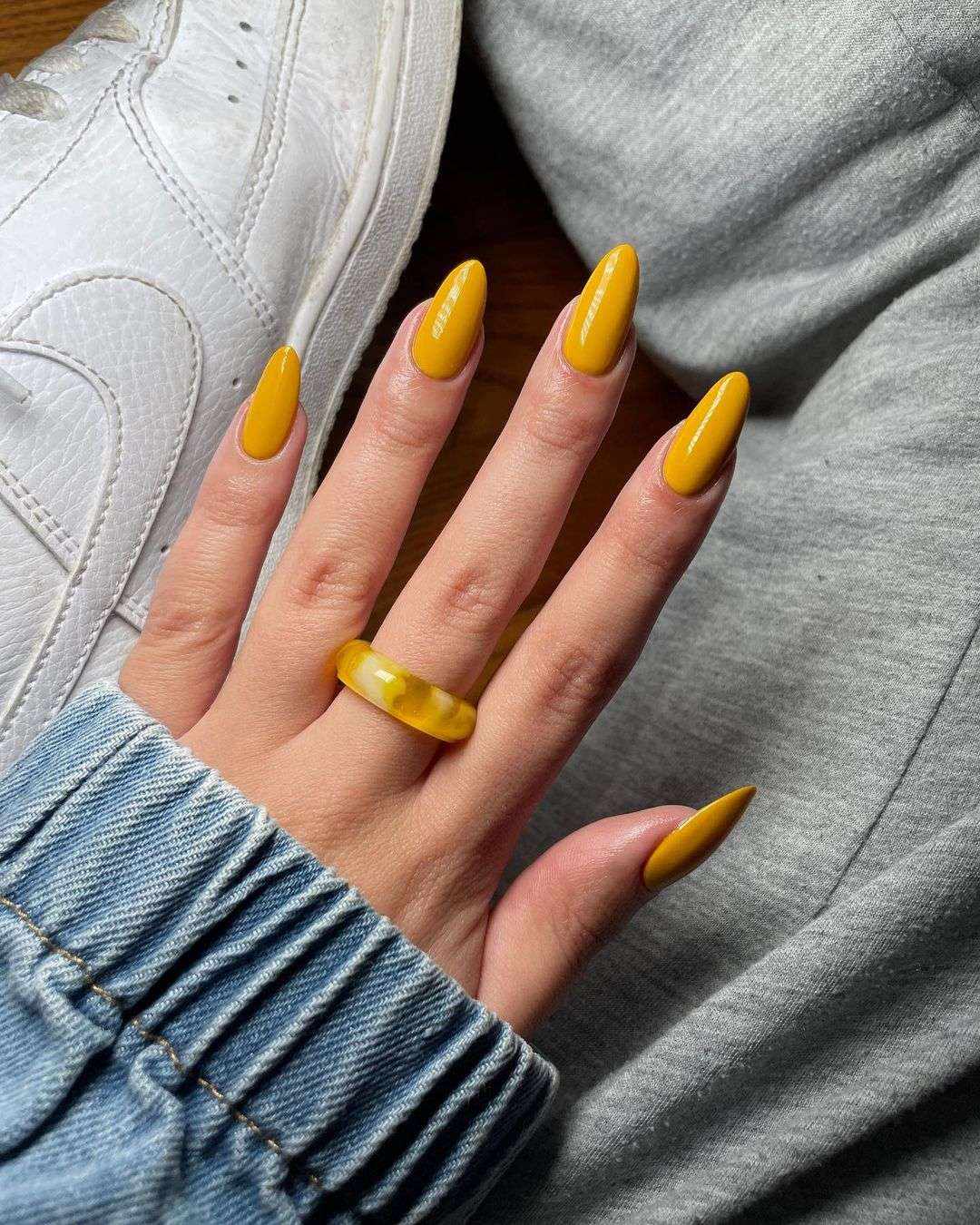 Mustard yellow almond nails