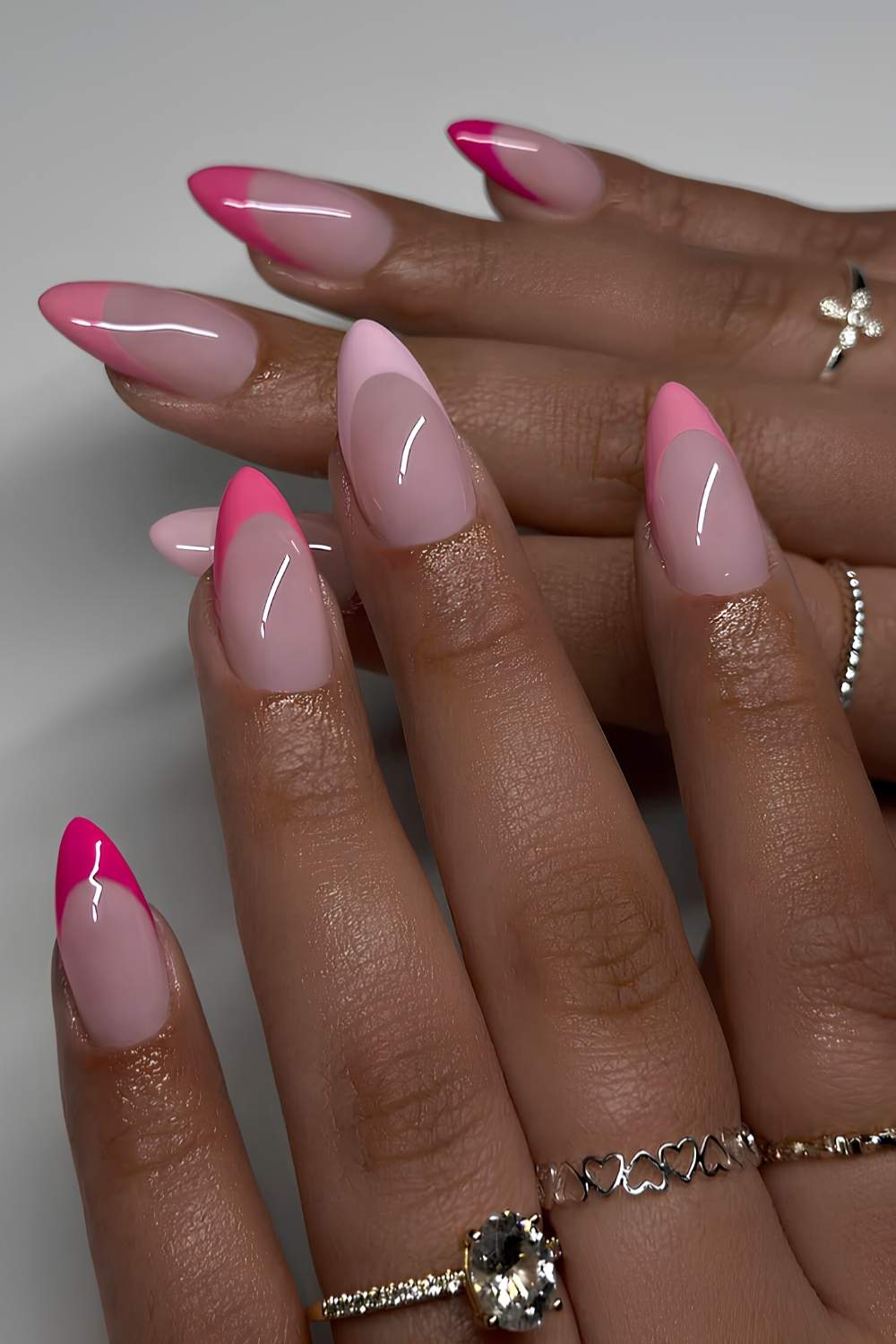 French tip acrylic nails with dark red french tip nails, birthday nails, cute short acrylic nails, colored tip, short white tip.