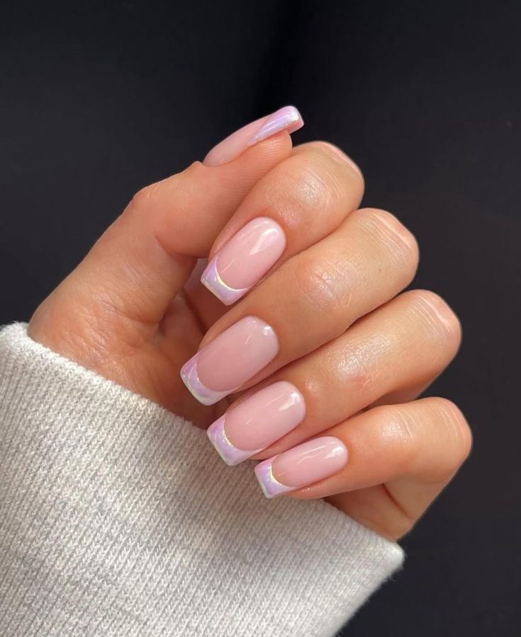 Almond french tip nails with oval french tip nails, dark femme nails, blue nails ideas, brown maroon tip.