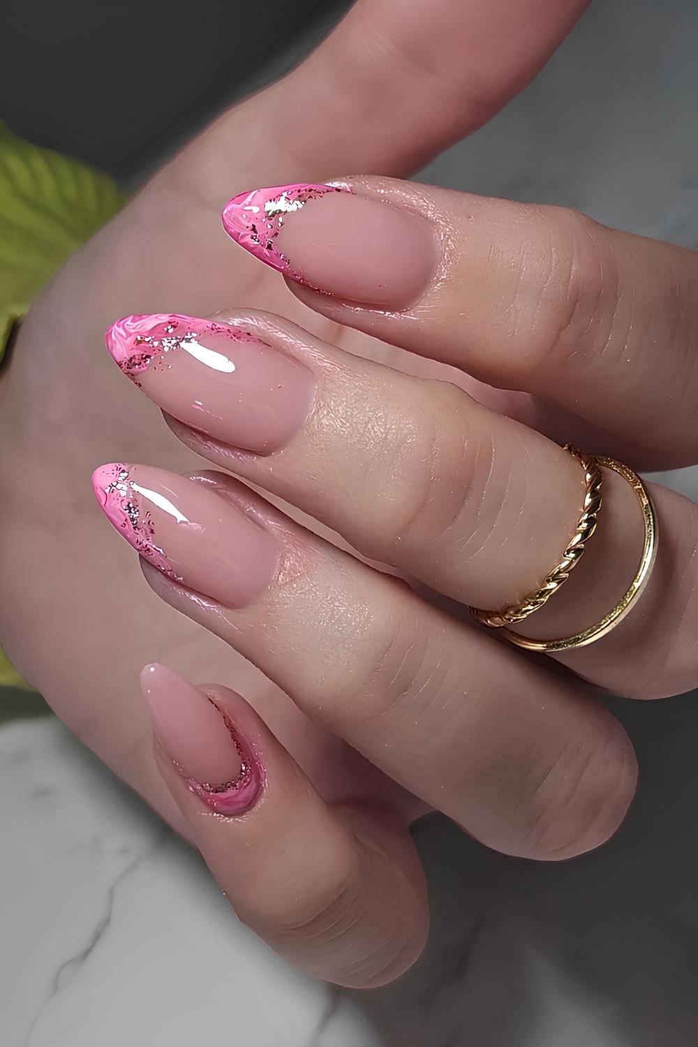 White french nails with glitter french tip nails, pink nails ideas, short chrome nails, spring tip.