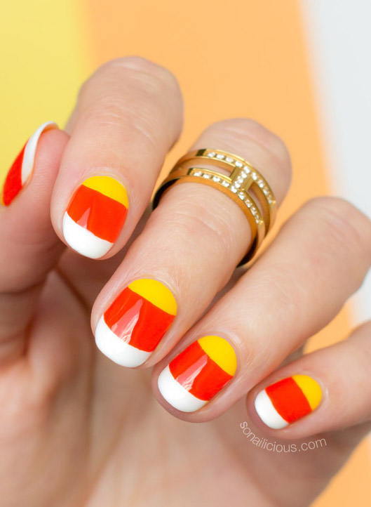 Green halloween nails with halloween nails designs, easy halloween nails simple, crazy, ideas.