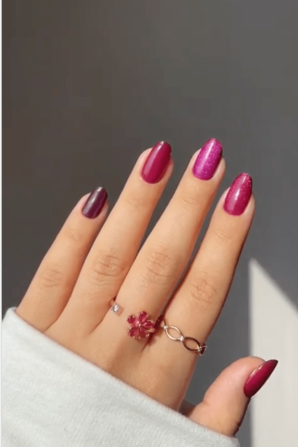 Red halloween nails acrylic with pretty halloween nails, halloween nail ideas, green, trendy style.