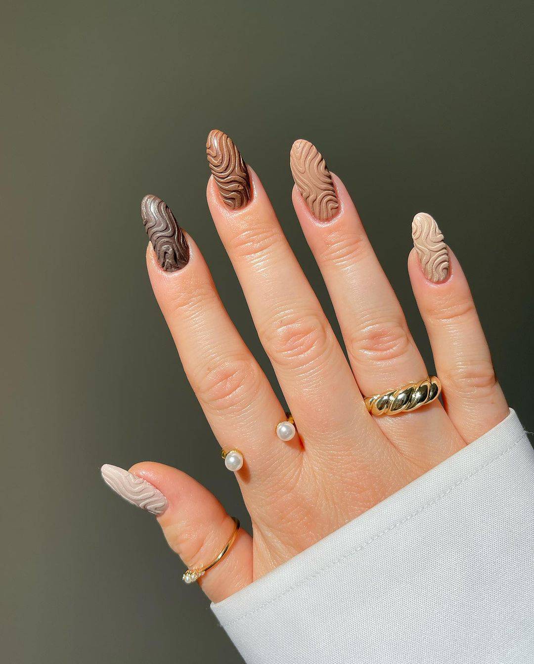 Holiday nails with cute fall almond nails in coffin shape