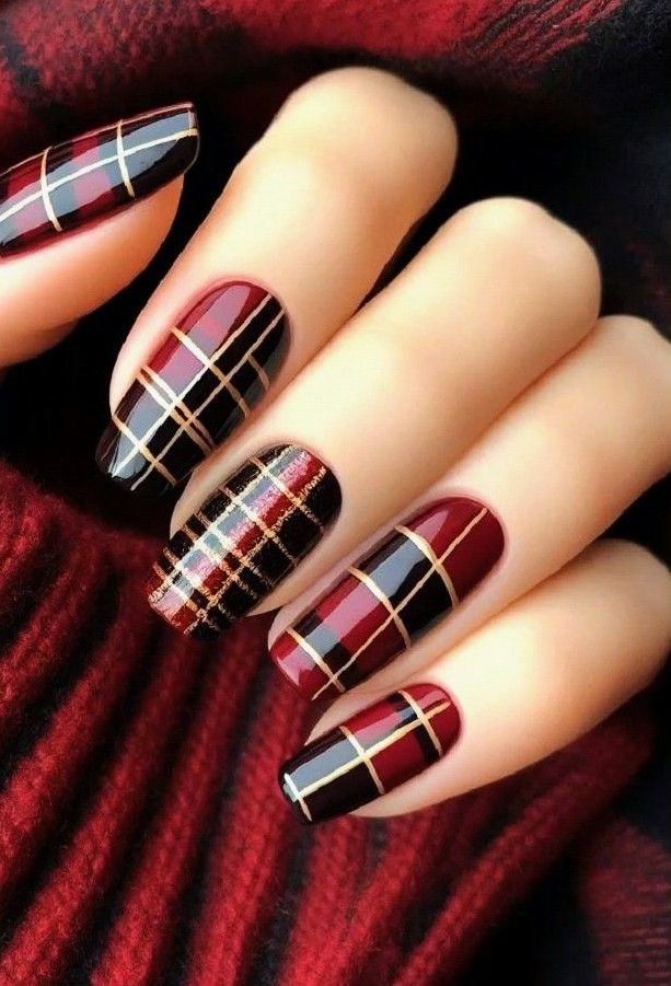 nails for thanksgiving, thanksgiving nail ideas acrylic, fall nail designs coffin shape, plaid pattern.