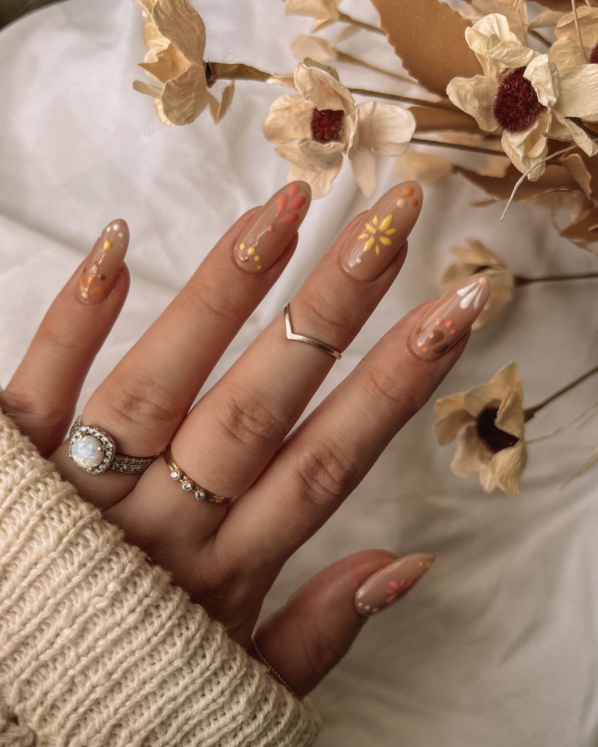 Autumn nails almond shape, fall western nails, rustic vibes