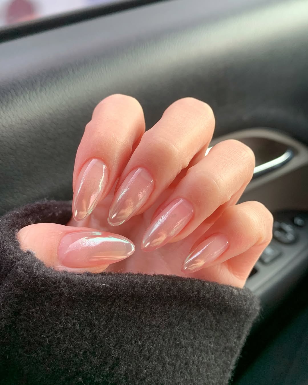 Red autumn nails with autumn coffin nails, brown fall nails, fall leaves nail designs, acrylic