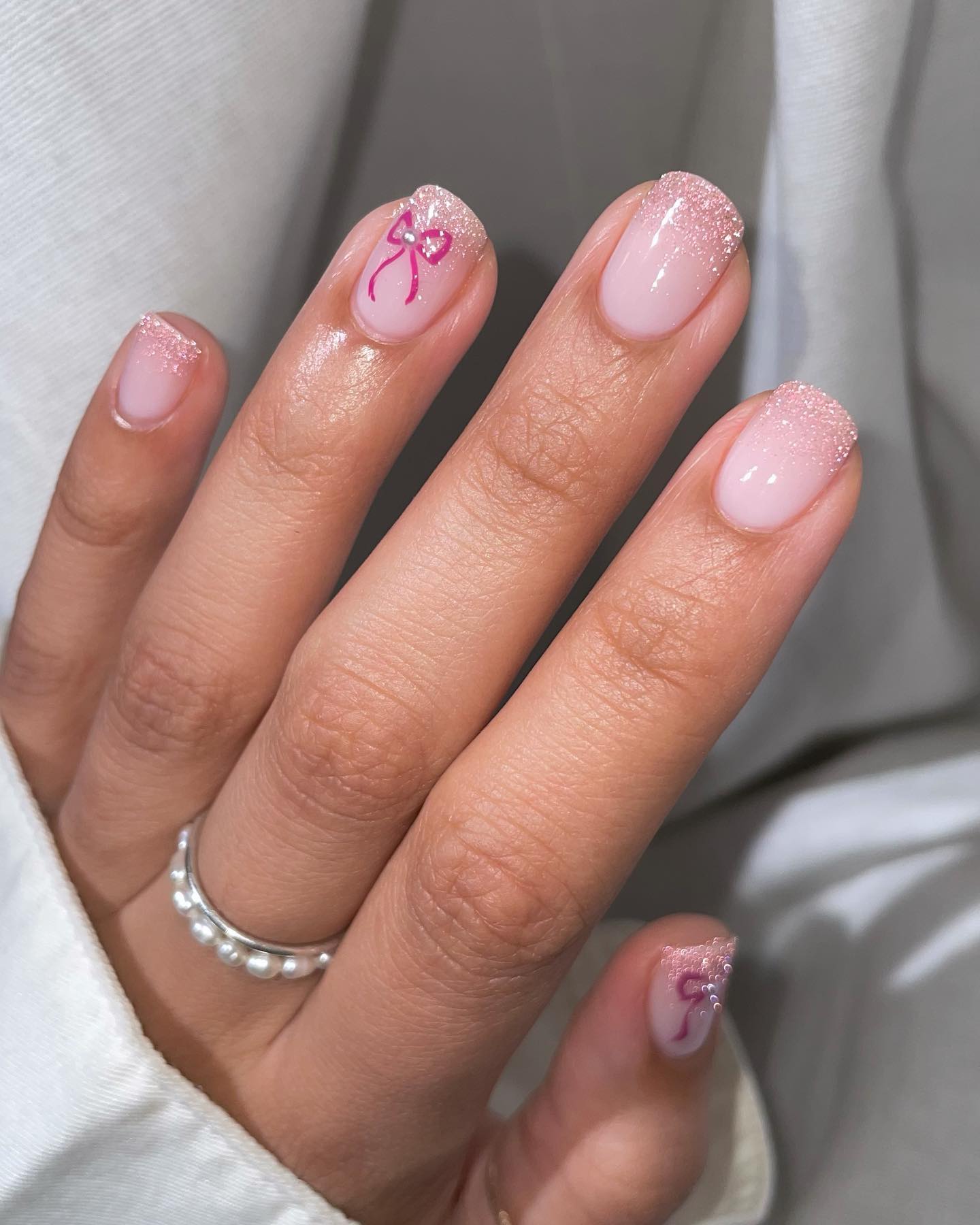 Glam birthday nails, july birthday nails, gold nails inspiration, cake, black women