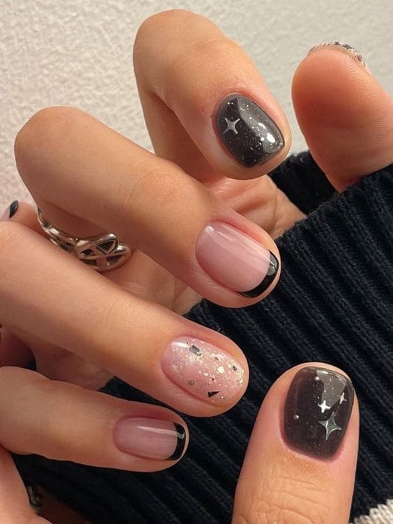 Elegant black and silver nails, black silver nails, swag nails, elegant nails black, lace, vday.