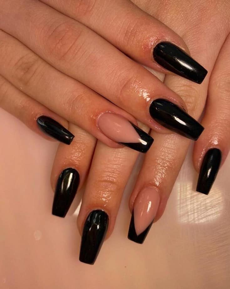 Vibrant black and red nails ideas, hot pink and black nails, dark chrome nails, coffin, marble.