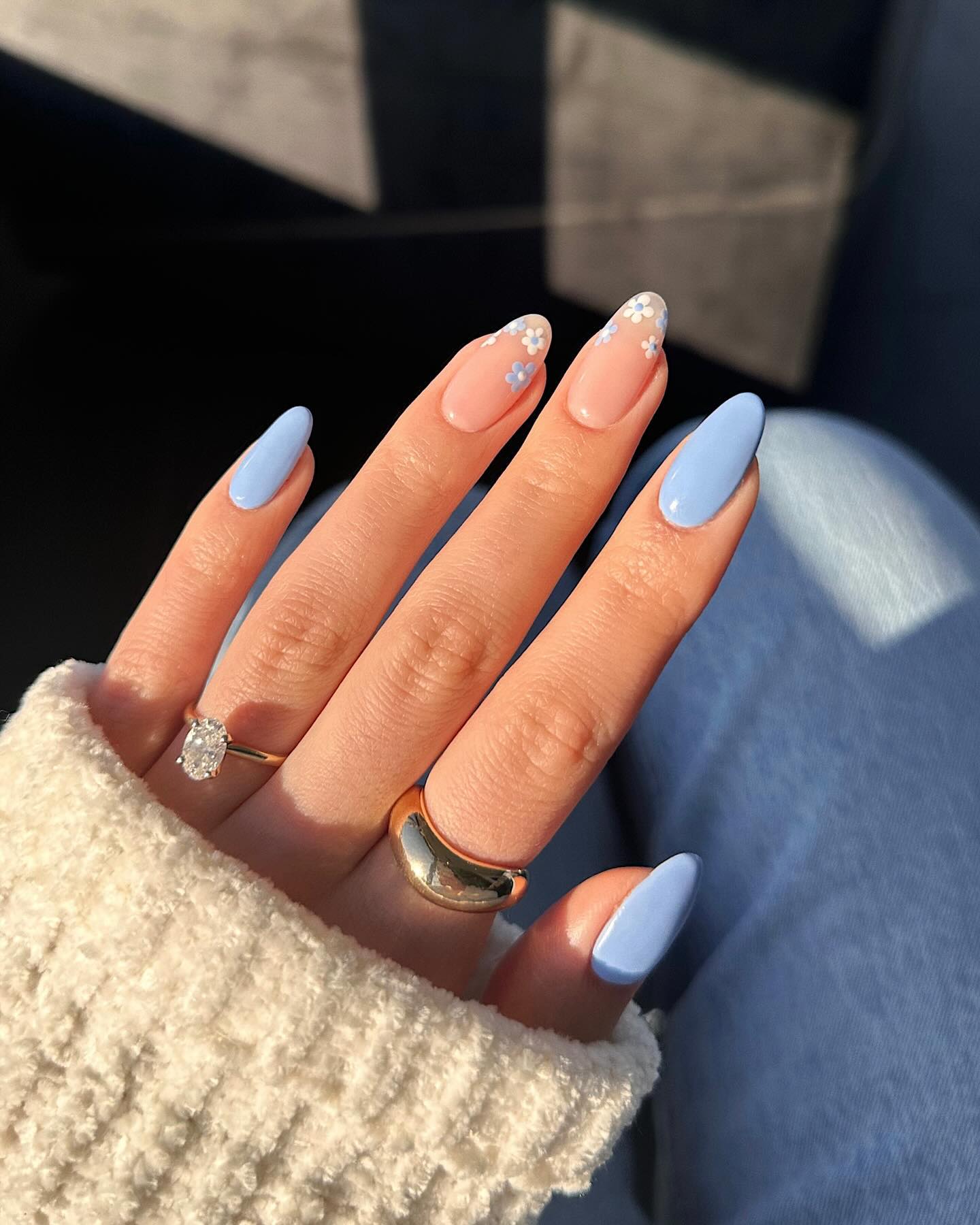 Blue nails with baby blue acrylic nails, ice blue nails, soft blue nails, ombre marble effect