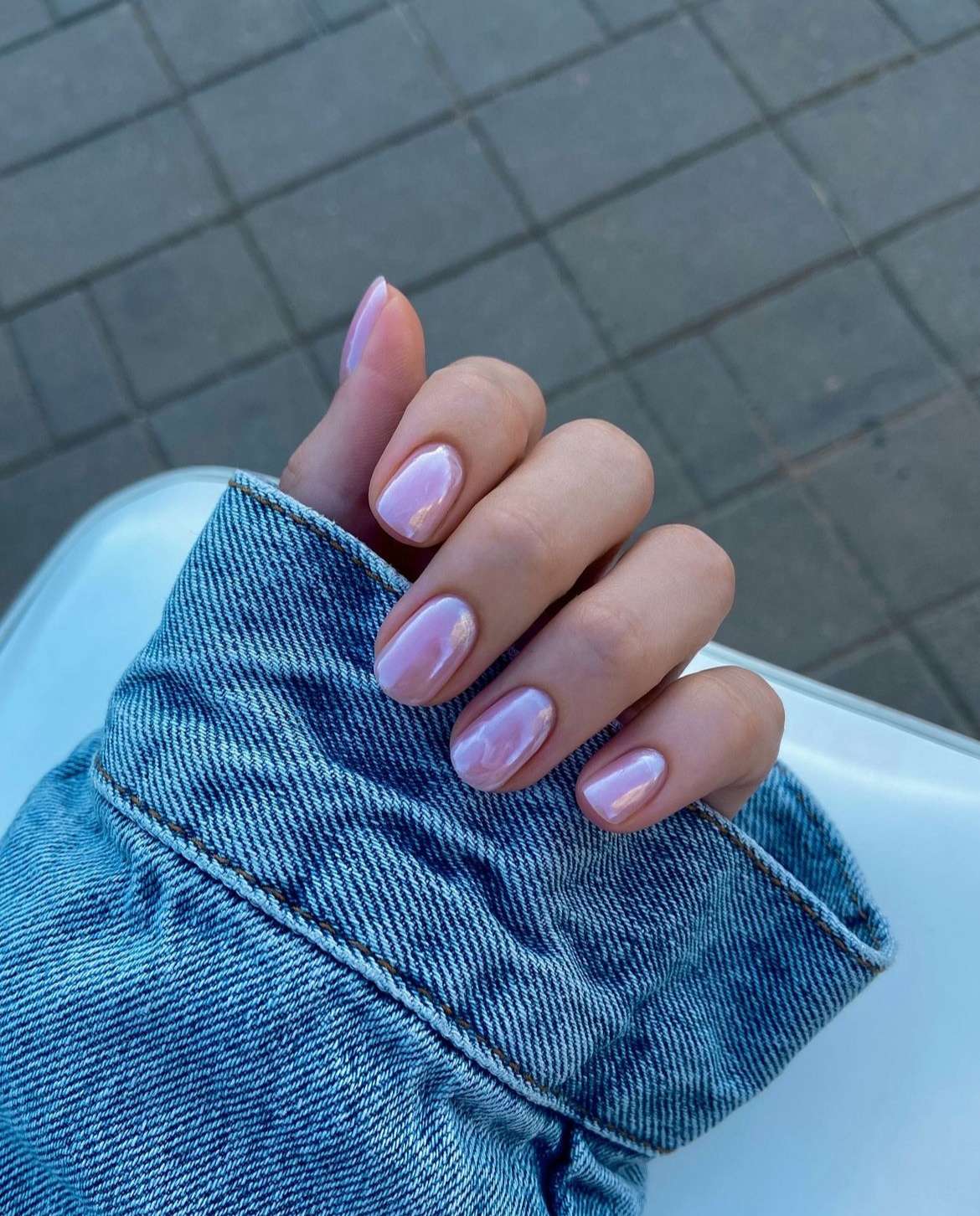 light pink chrome nails, vanilla chrome nails, chrome tips nails, brown, bubble bath