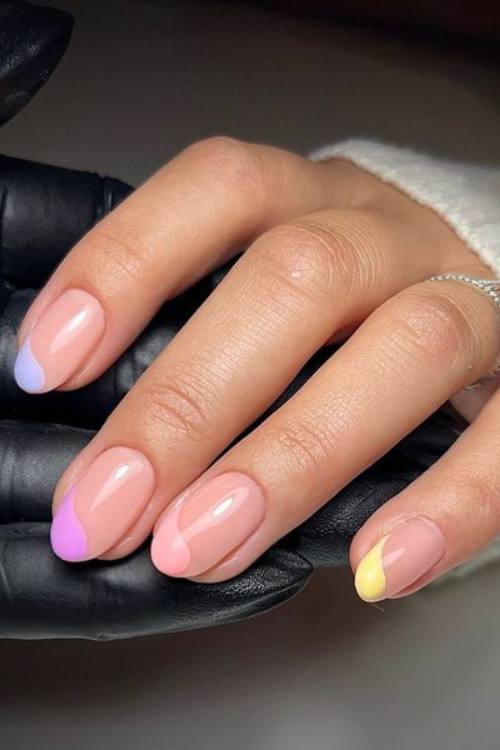 Classy bridesmaid nails, minimalist nails, acrylic nails ideas, winter, neutral.