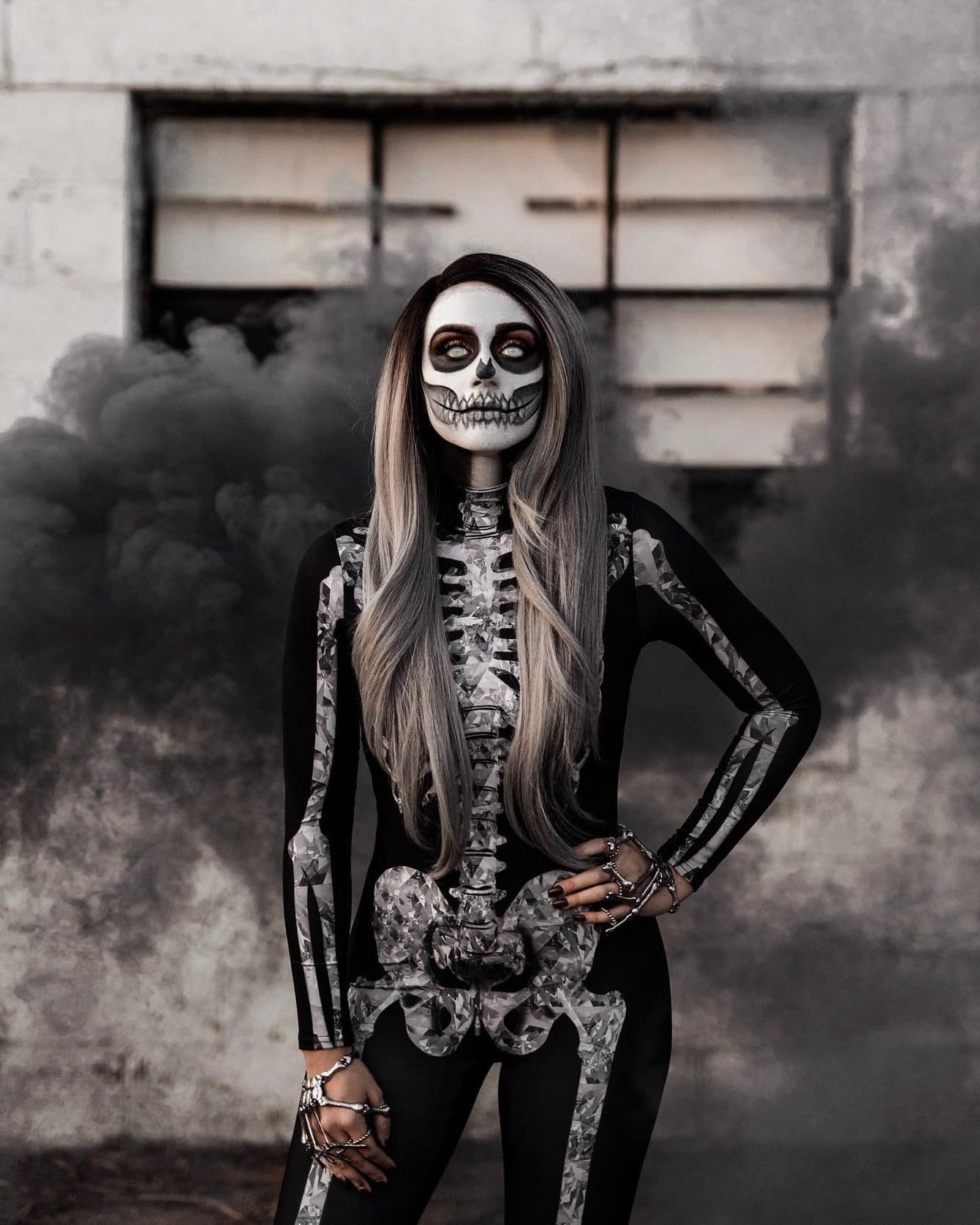 Cool halloween costumes for couples with sleek design.