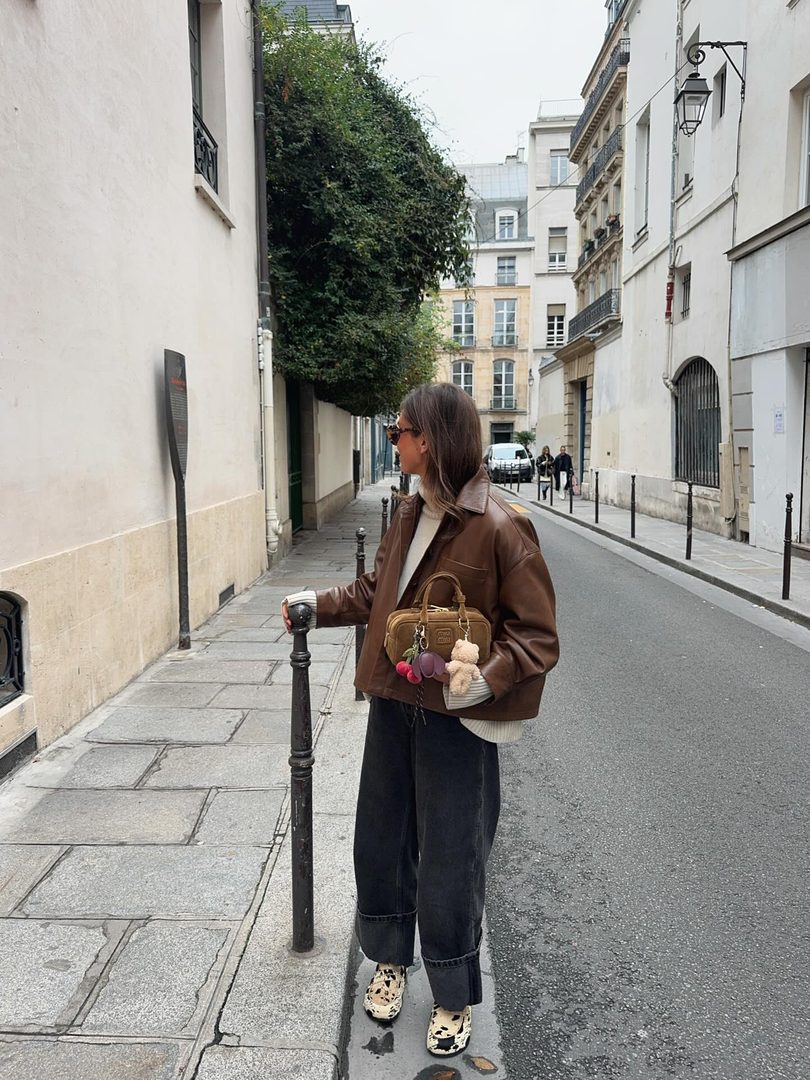 cozy fall fits, cozy thanksgiving outfit