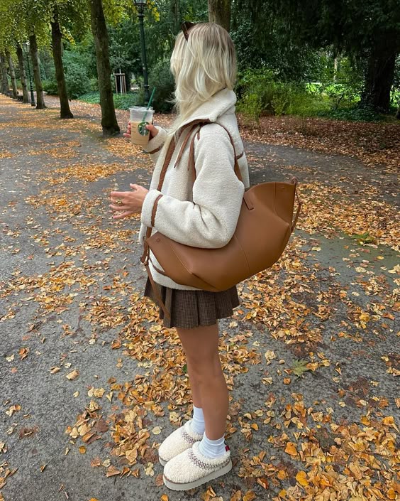cute fall outfits with leggings, aesthetic outfits for fall