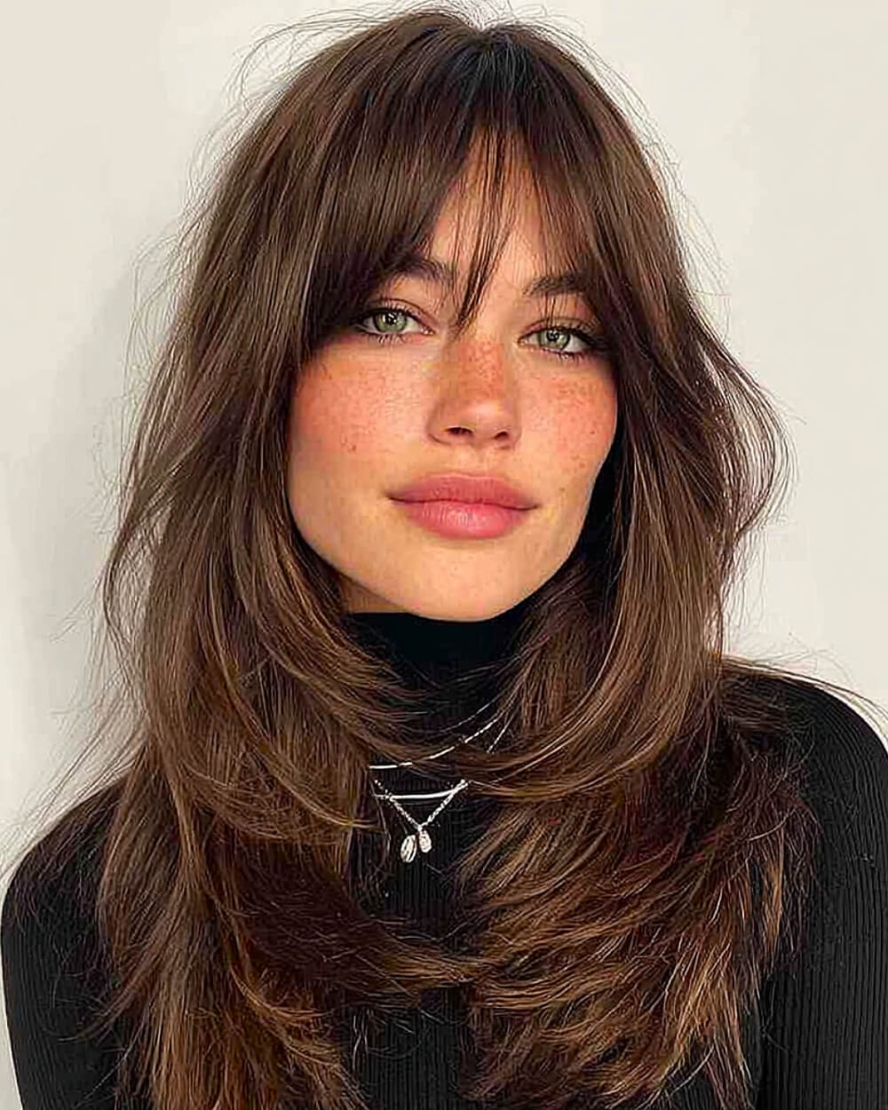 wispy curtain bangs, how to cut curtain bangs at home, haircut for round face, butterfly cut curly hair, straight hair, long hair with layers and