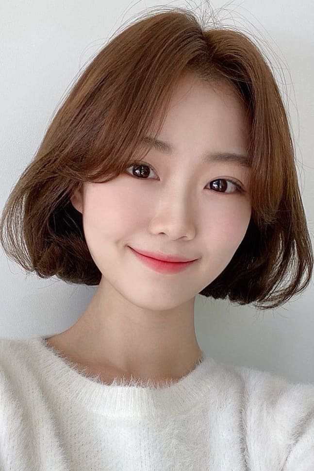 shoulder length hair with curtain bangs, layered curtain bangs, shag haircut, long hair, wolf cut with, with side part