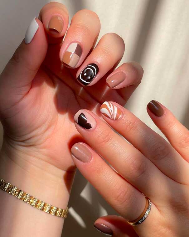 Cute fall nails square with cute nail ideas for fall autumn.