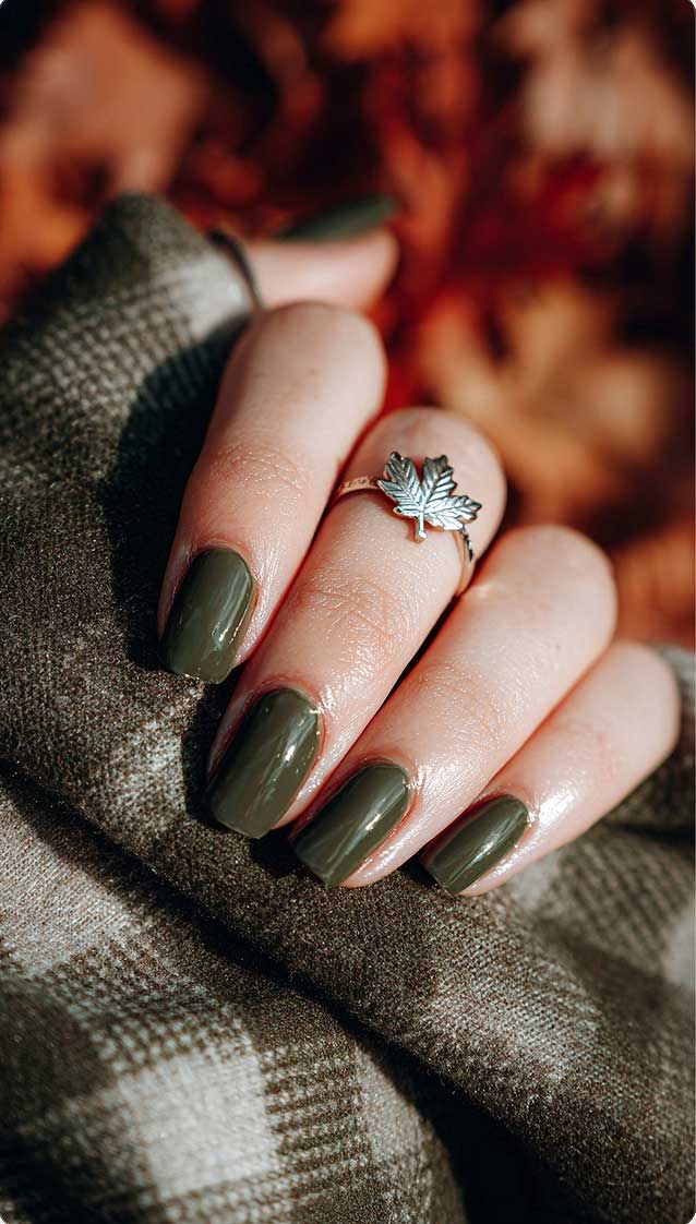 Fall season nails square with red with white polka dot nails.