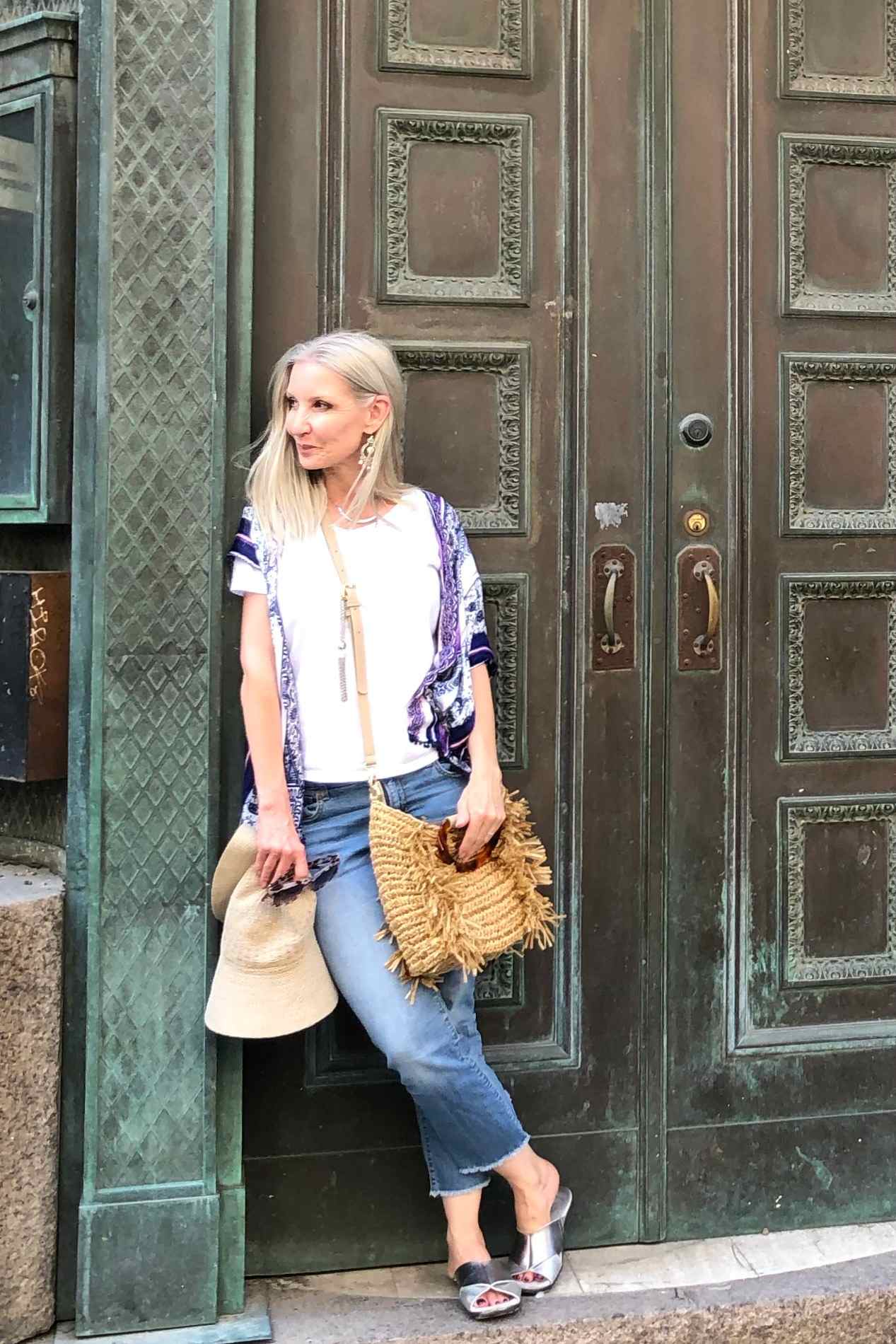 cute fall outfits when its still warm, fall inspired outfits, cold fall day outfit