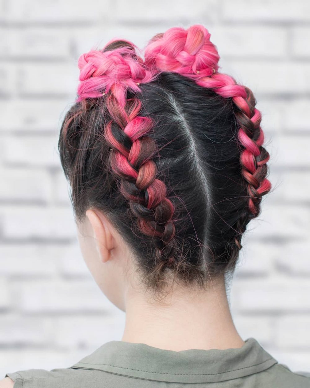 Cute natural hairstyles for black women with headband, pretty school styles, slick back ponytail for beach