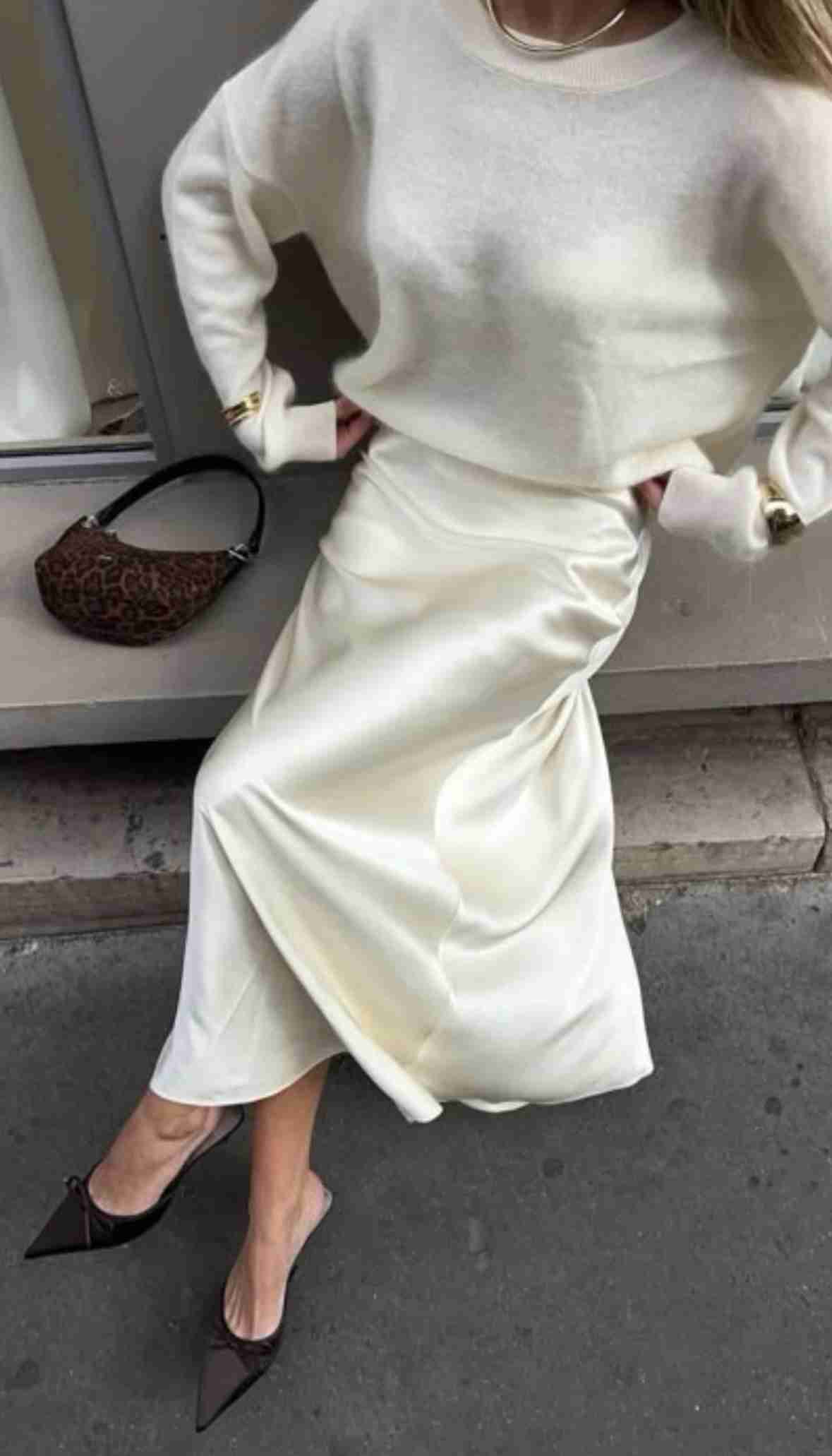 fall outfits 2026 women, winter europe travel outfits
