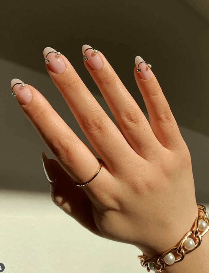 Dark elegant nails, elegant green nails, almond style nails, trendy nails stiletto, brown undertones, bridal wedding white pink.