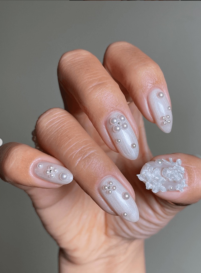 Chic nails elegant, simple elegant nails, nails inspiration, stiletto nails art designs, valentines, wedding for bride bridal.