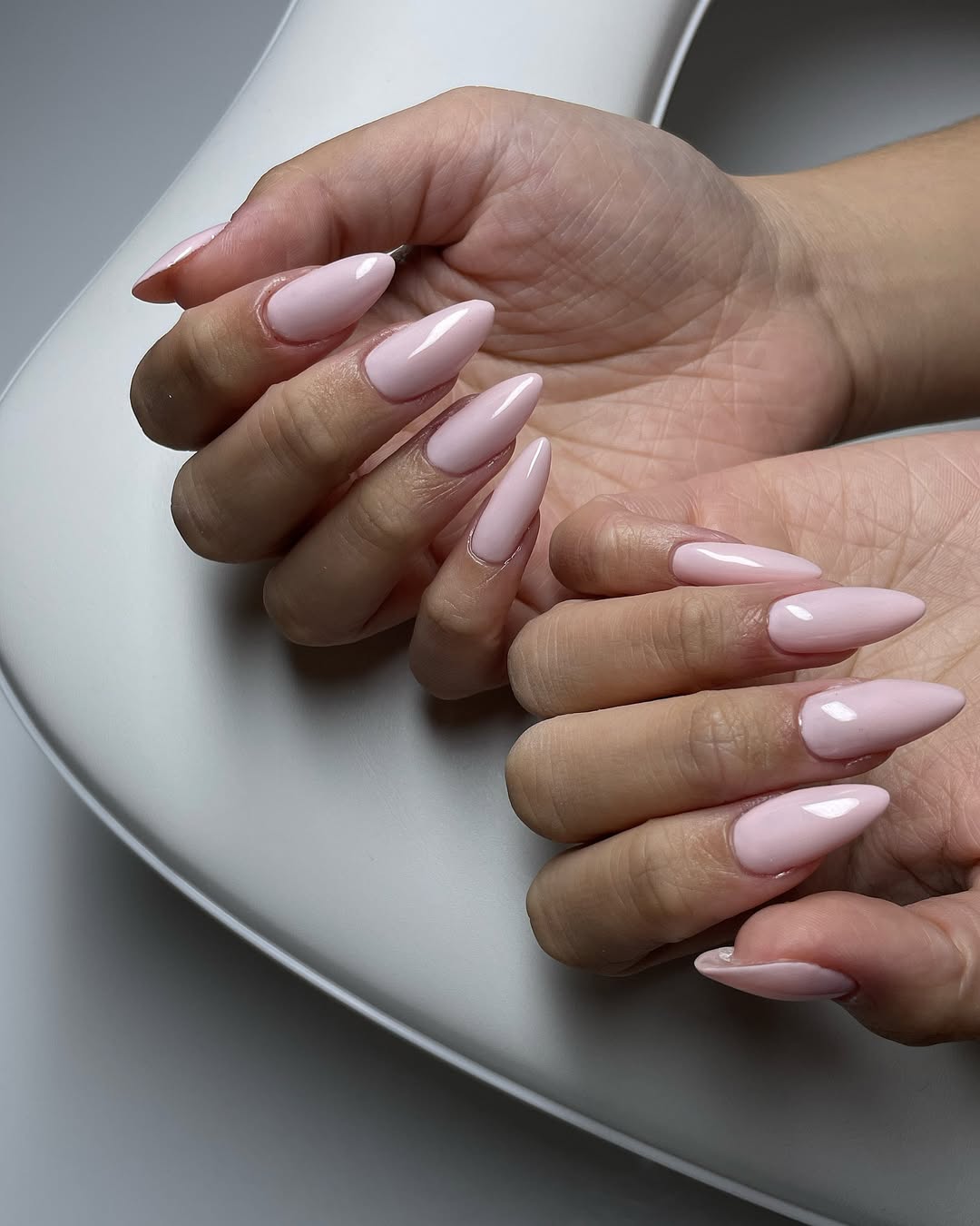 neutral fall nails acrylic, fall season nail designs, themed