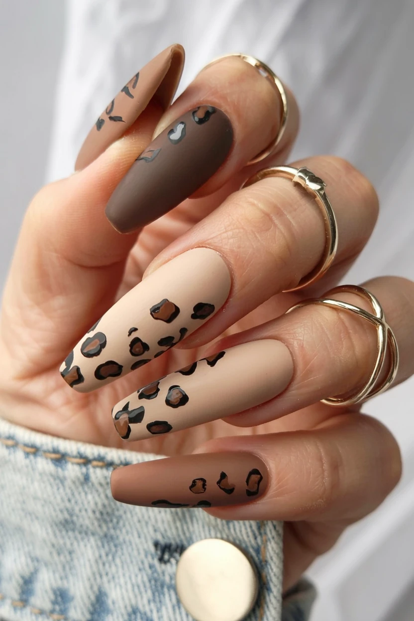 Almond nails designs fall with simple halloween nail designs and autumn wedding nails.