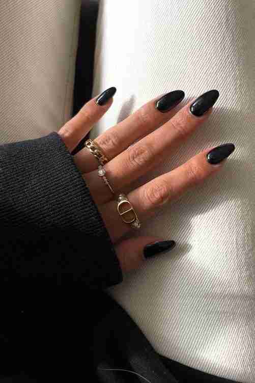 Long almond nails fall with maroon almond nails design and short 2026.