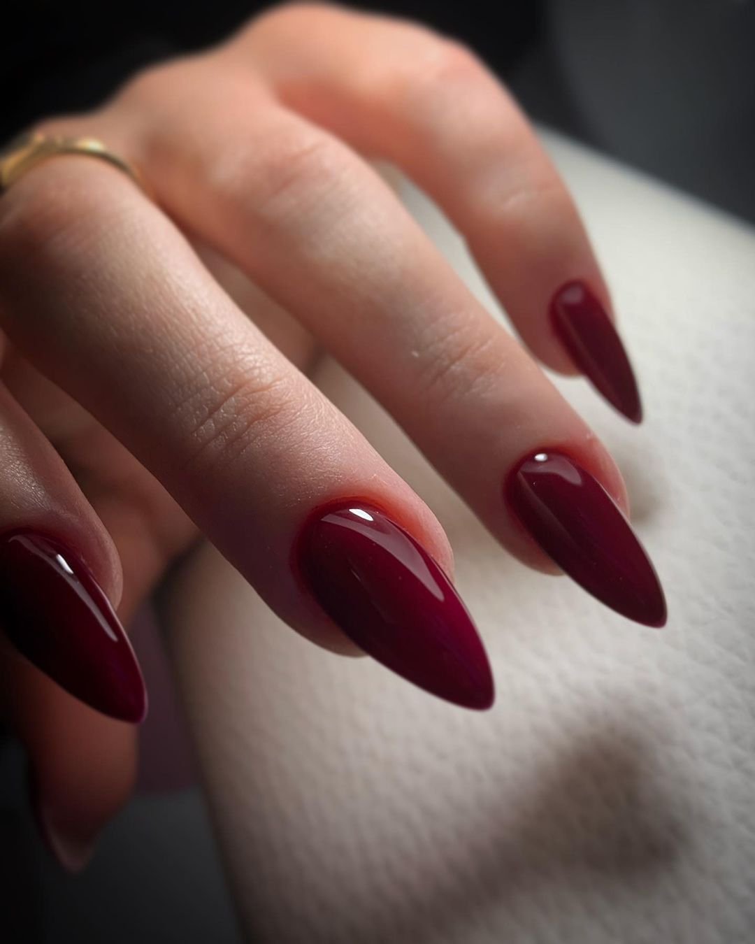 Fall nails ideas autumn almond with autumn almond nails design and ideas.