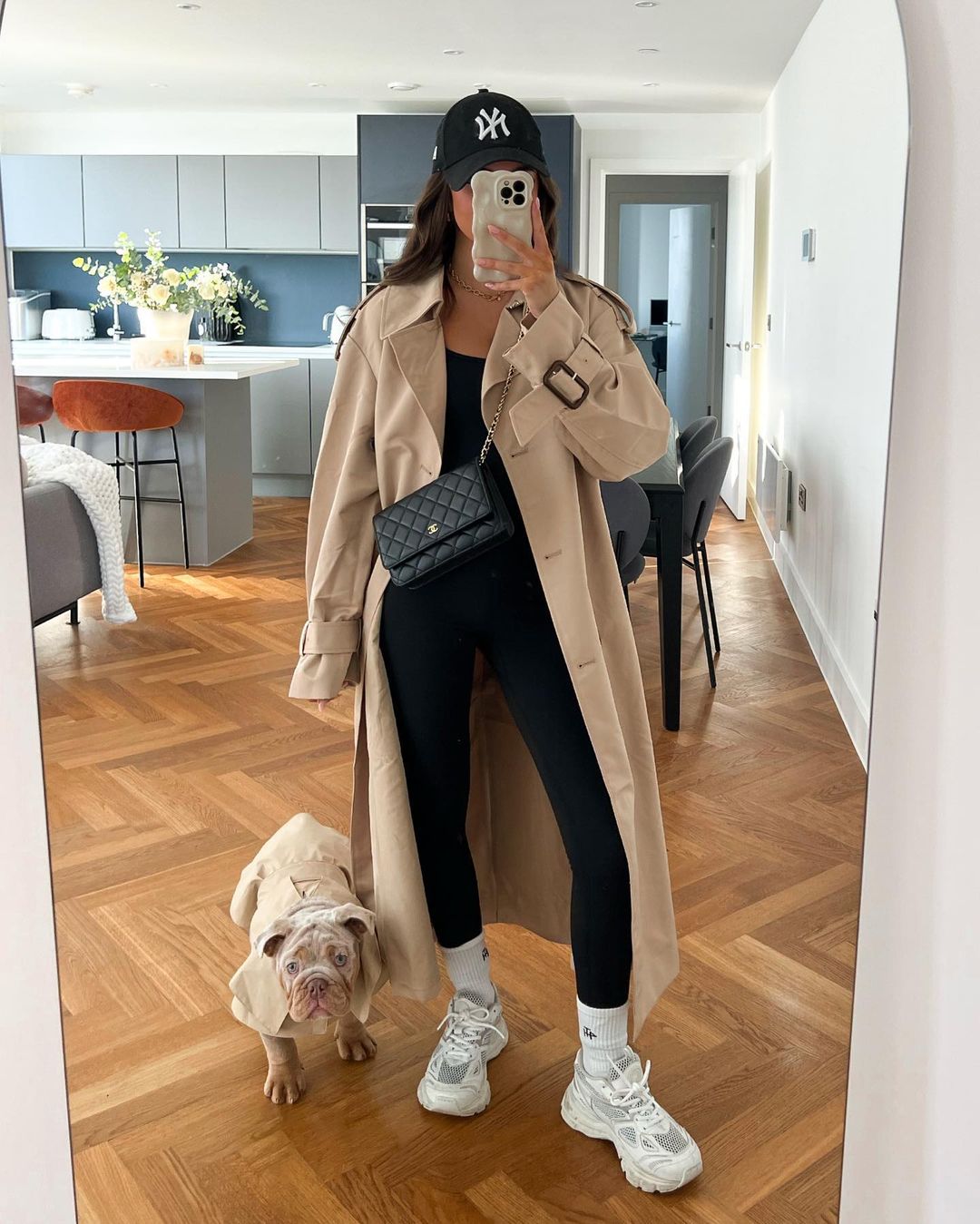 all black chic outfit