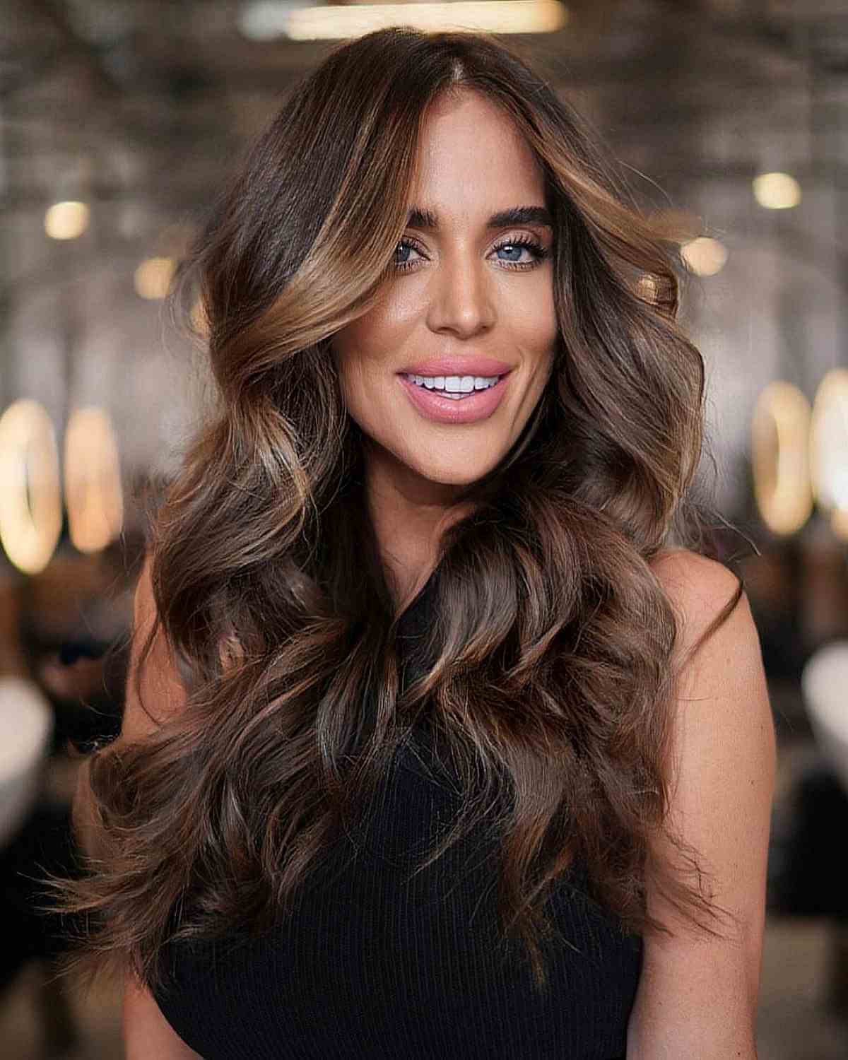 dark fall hair color for brunettes 2026, short brunette hair with highlights