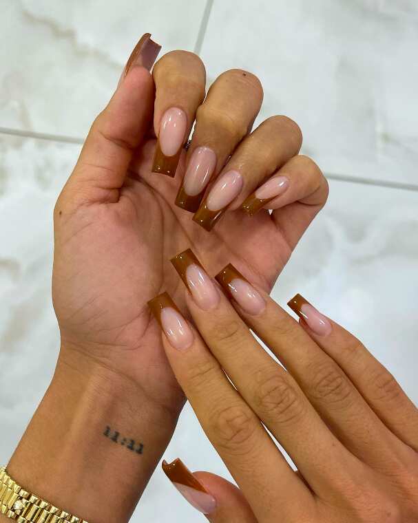 Fall nail designs coffin shape with trendy fall nail designs for birthday celebrations.