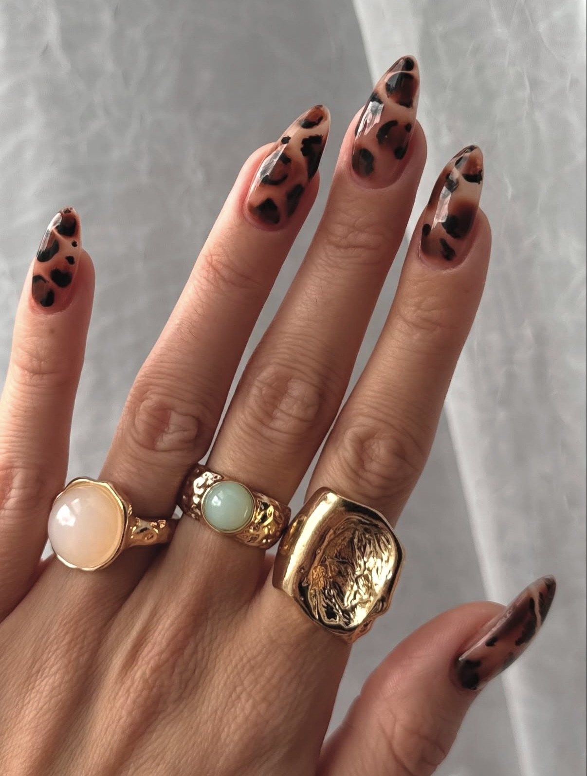 short fall nails 2026 with funky fall nails and simple halloween nails in pretty fall nails autumn orange