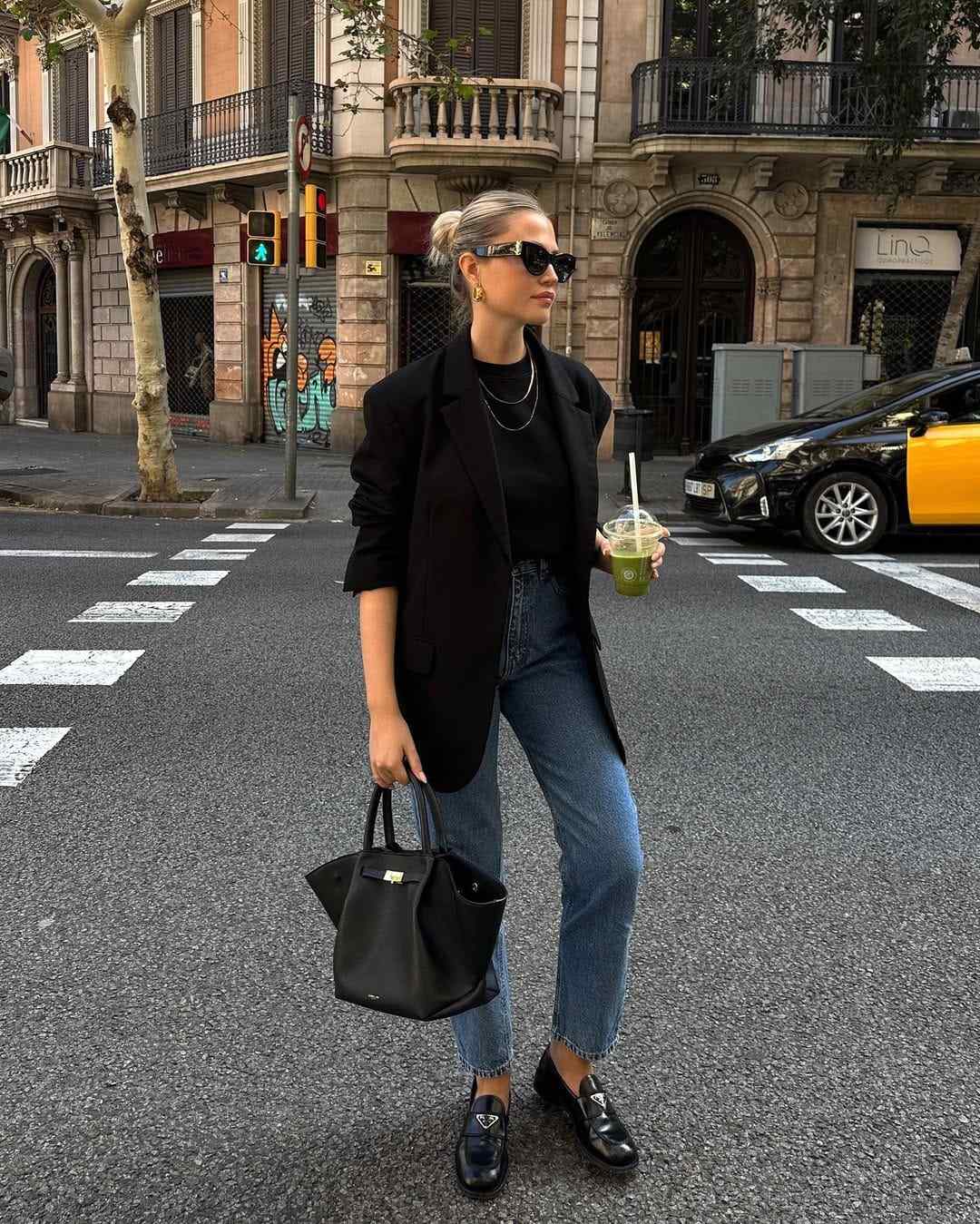 fall business casual outfits for women, rainy weather outfits for work, men business casual outfits work attire office wear