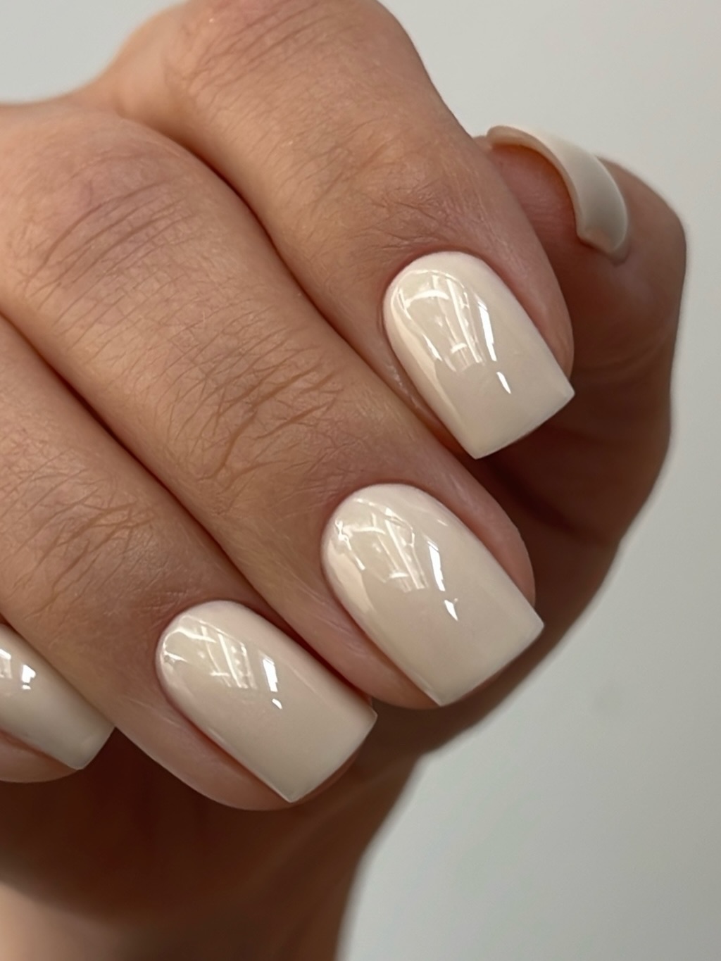 Fall gel nails, gel nail designs short nails, fun nails, biogel nail designs, pink blooming, autumn