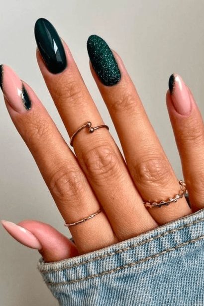 green nails inspiration look 1