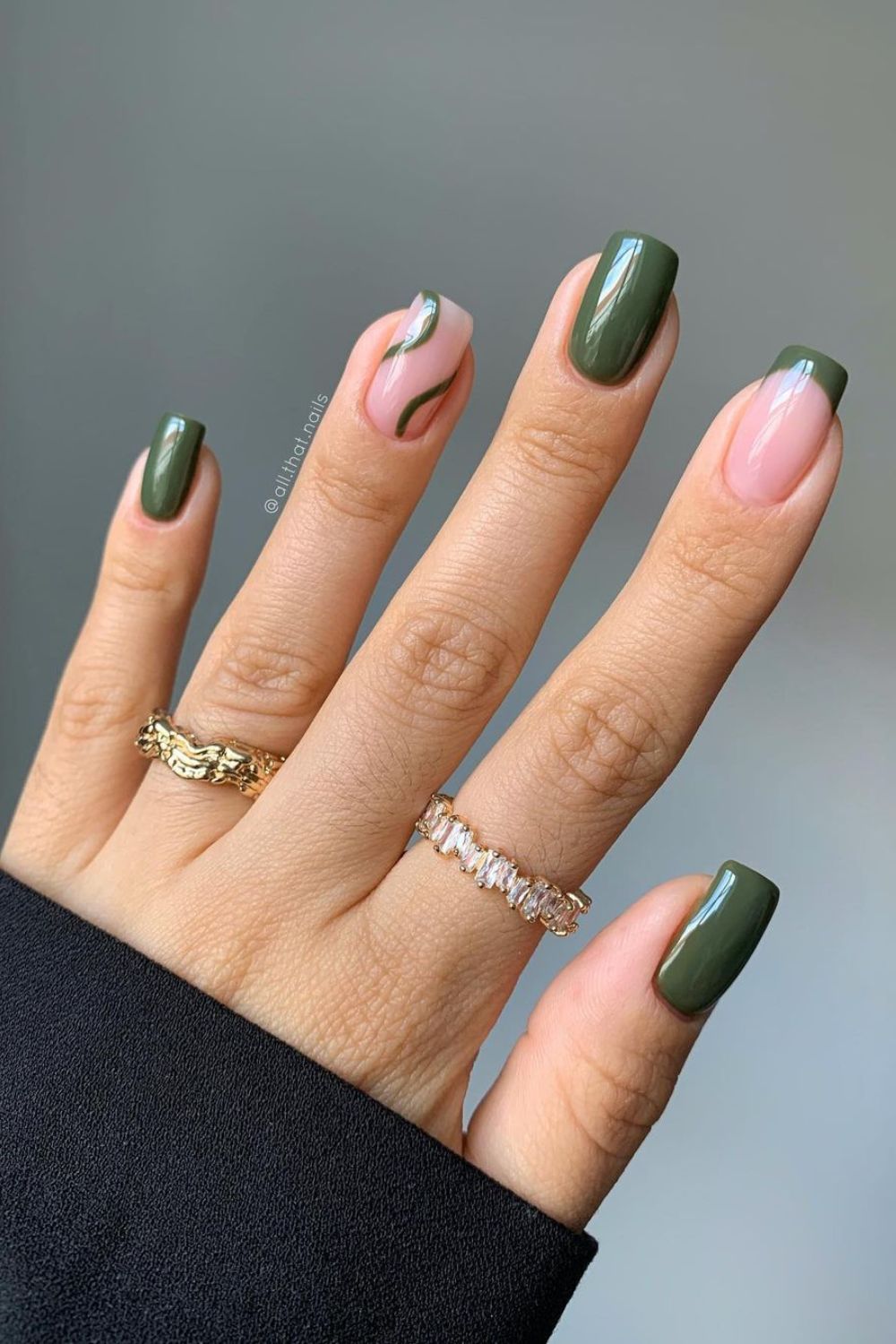 black and green nails, earthy green nails, pink and green nails design, earthy nails, trendy green nails, olive, short, emerald cat eye, aesthetic