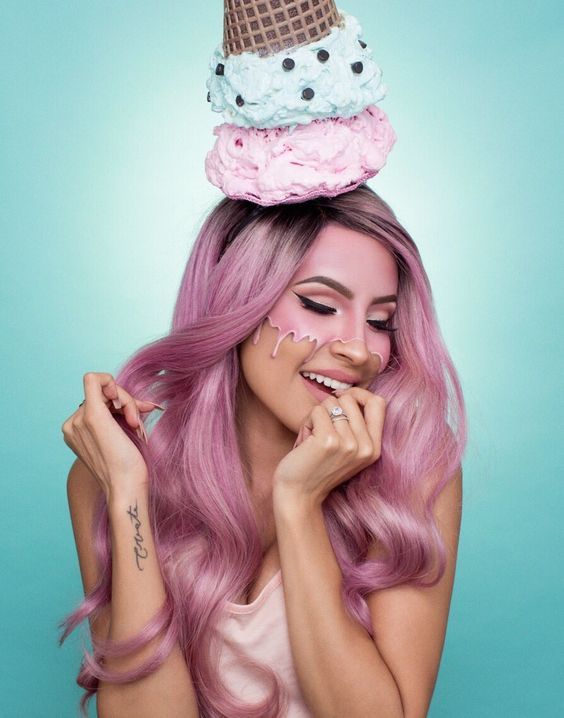 last minute halloween makeup ideas, baddie halloween makeup, clown makeup