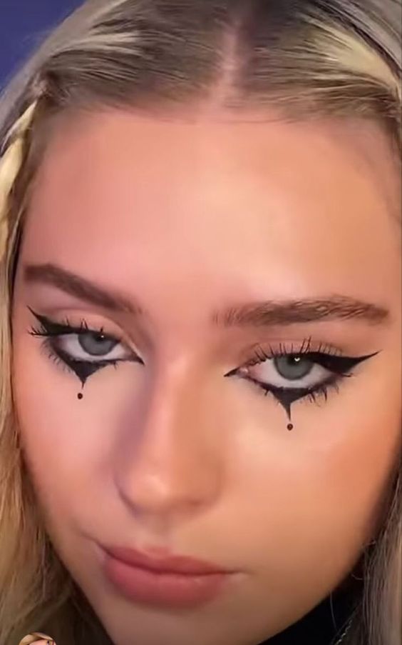 halloween angel makeup ideas, easy make up for halloween, cosplay makeup ideas