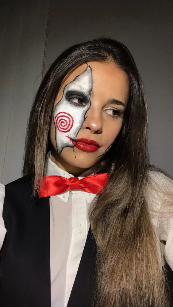 creative halloween makeup, goth makeup, easy for
