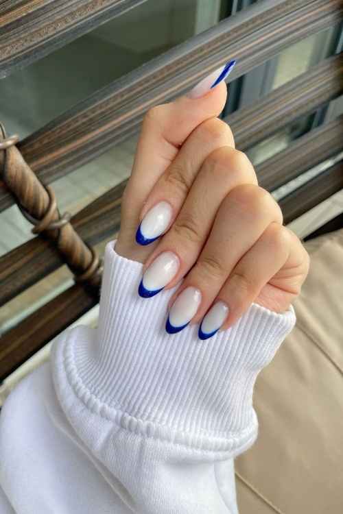 Milky white glitter nails, milky white nails with gems, hailey bieber nails, white stellio nails, short acrylic