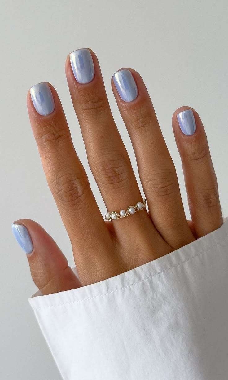 Wedding nail art 2026 with winter inspiration. DIY red nails with stiletto quick y2k elements.