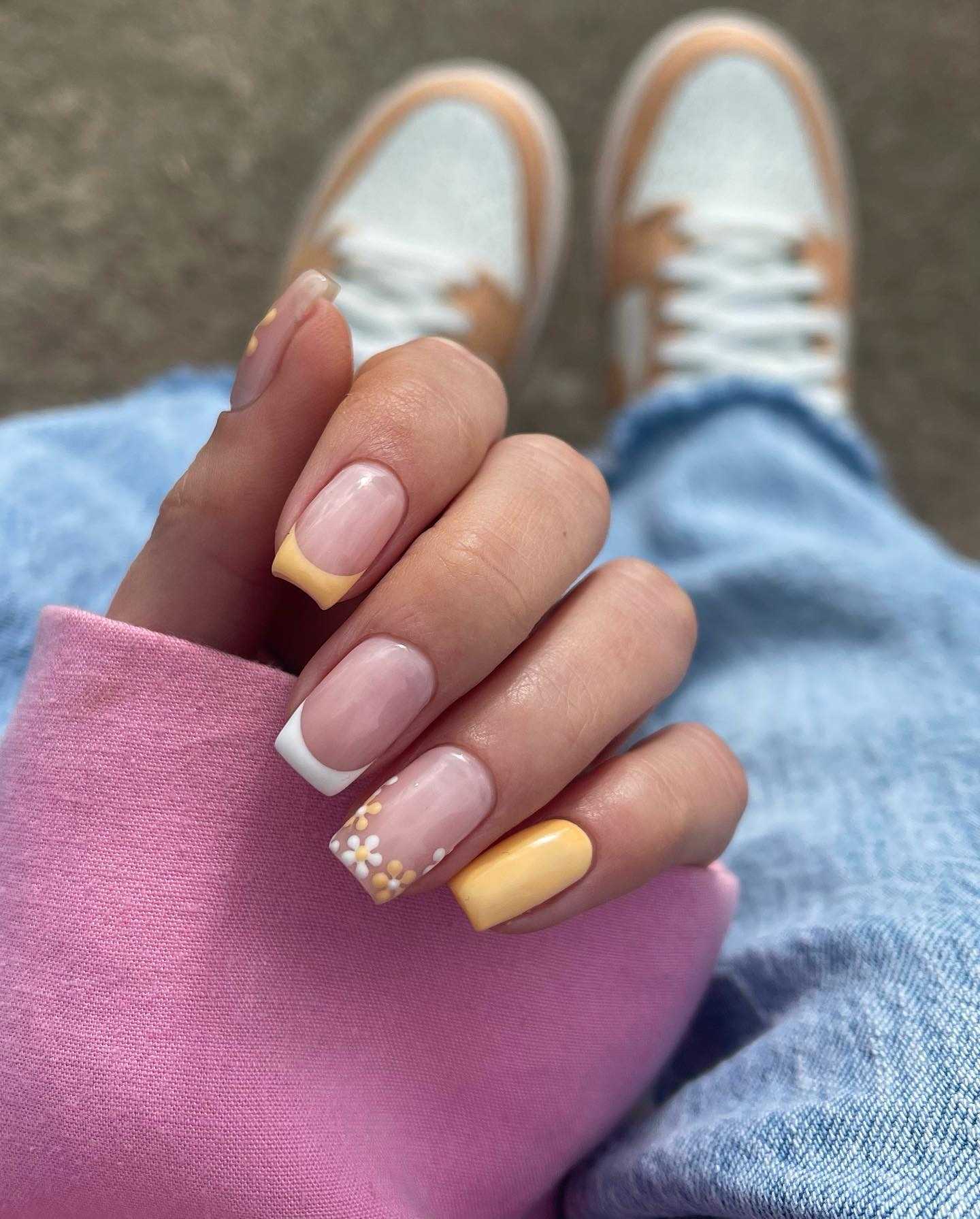 Nail art inspo with black nail inspo acrylic, almond nails ideas, red nails inspiration, french, goth style.