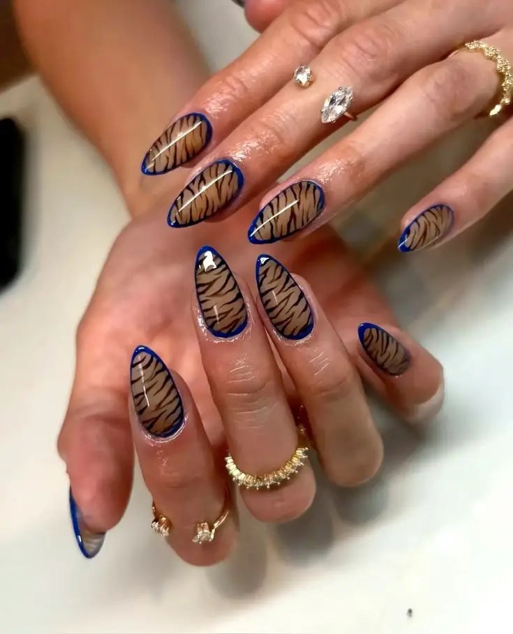Nail inspo valentines day with cool nails, simple trendy nails, acrylic prom style.