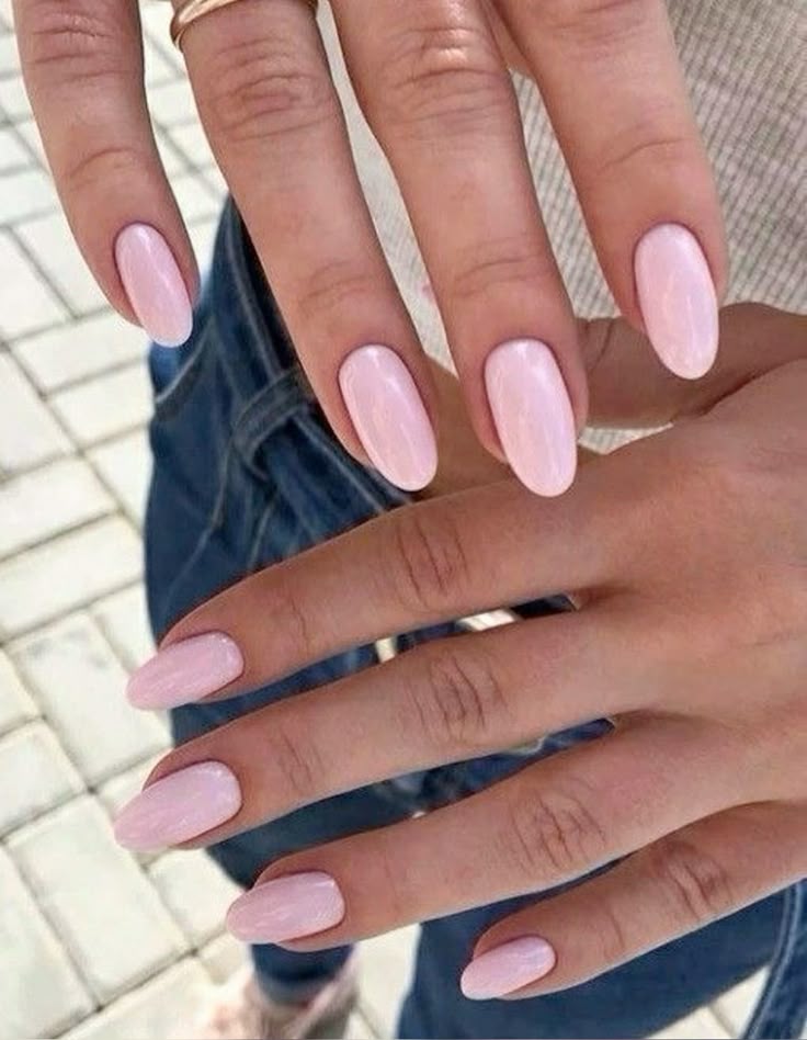Soft pink nails with pink white nails, featuring cute christmas nails and white winter style.