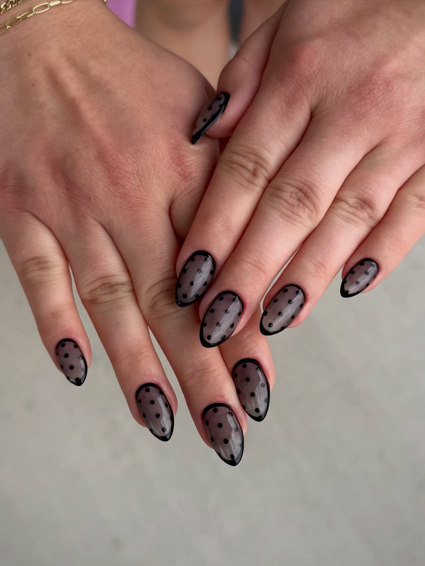 christmas polka dot nails, french tip and polka dot nails, natural nail designs, almond nails designs, cute, black french tip
