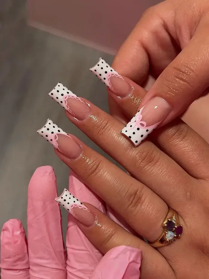 dark red polka dot nails, polka dot and star nails, christmas nails snowman, hot pink nails with design, white and red, coffin